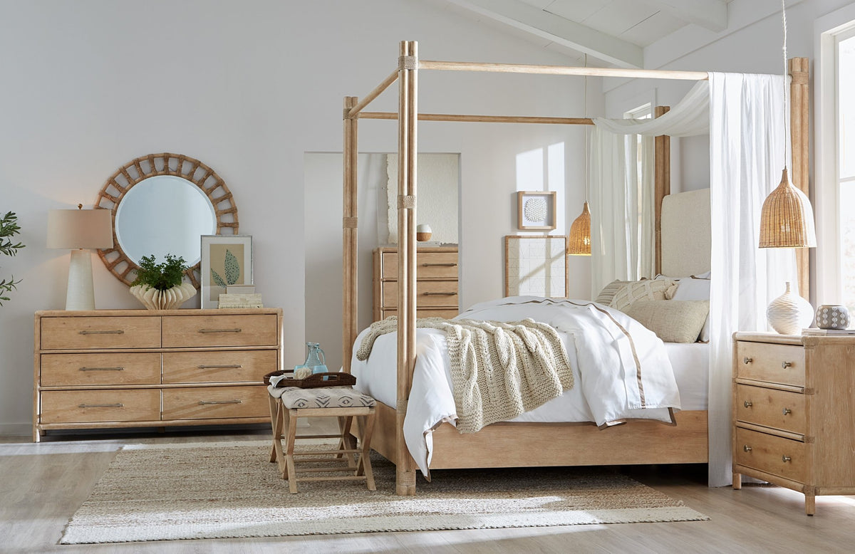 Retreat Pole Rattan King Upholstered Poster Bed withCanopy Beds| Hooker
