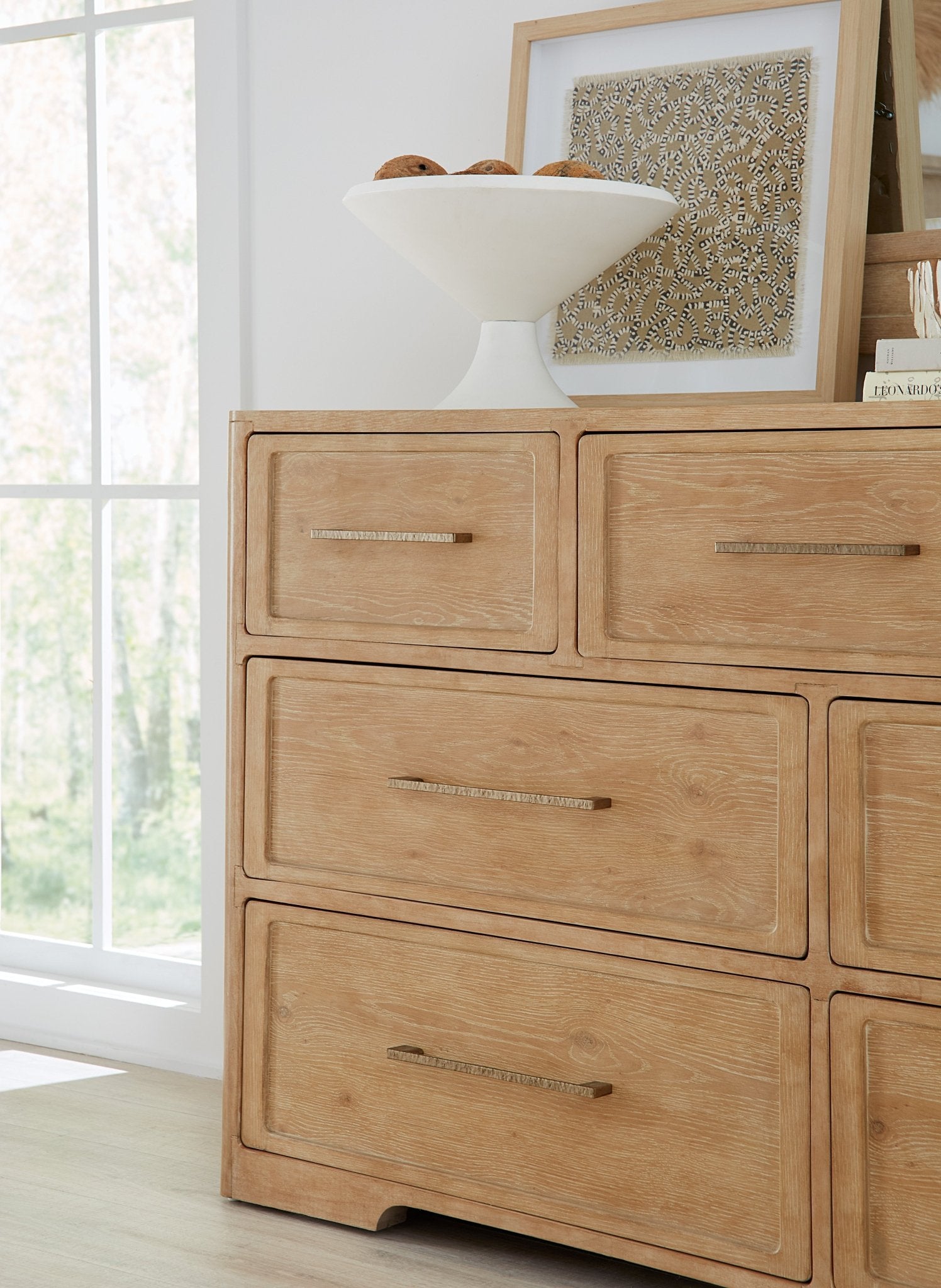 Retreat Seven-Drawer Dresser Dressers| Hooker