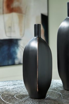 Rhaveney Vase (Set of 3) Vases and Jars| Ashley Homestore