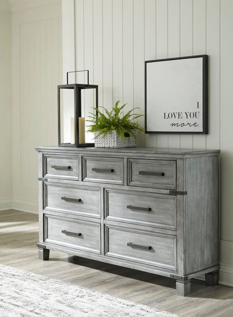 Russelyn Dresser Dressers| Ashley Homestore