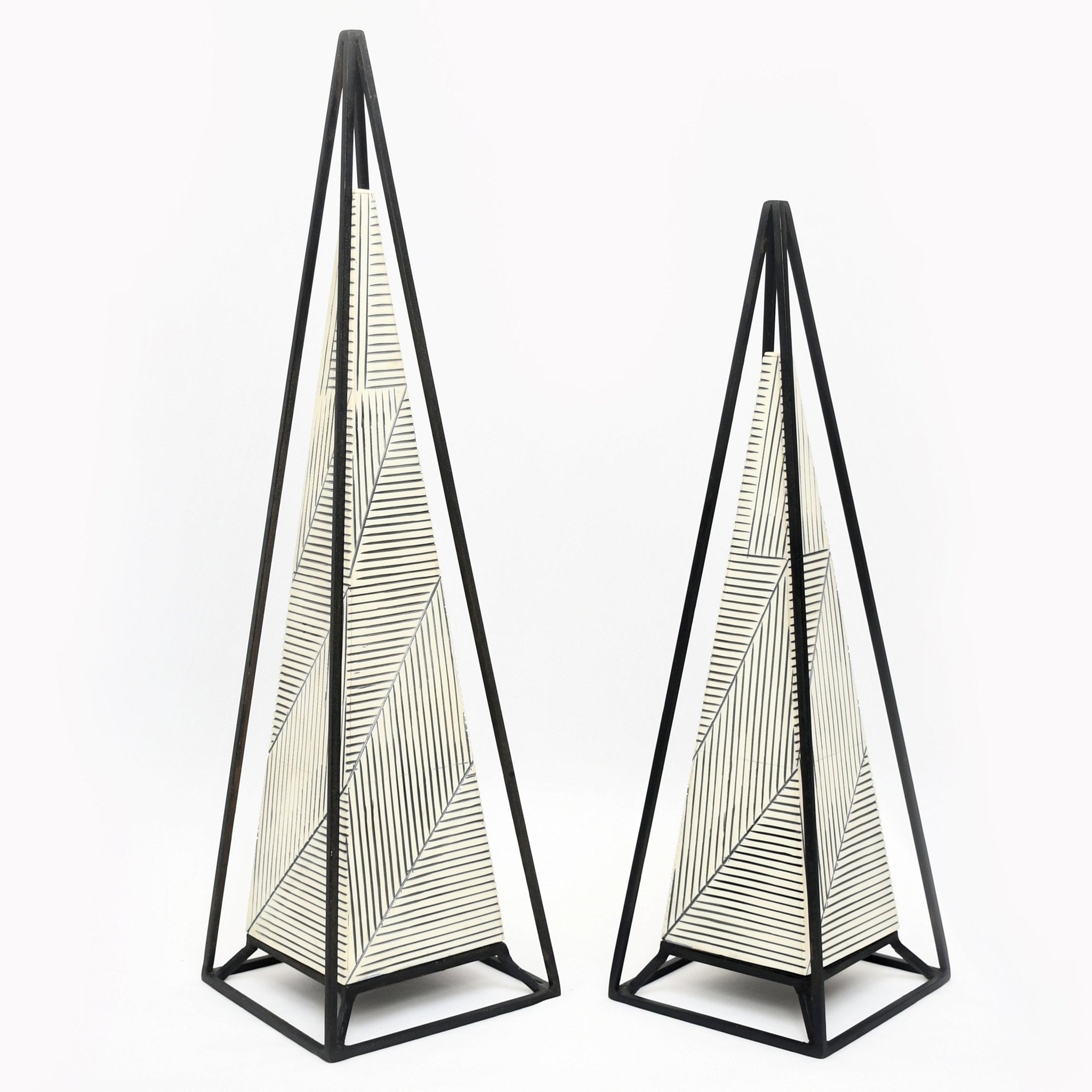 S/2 26/21" Carlisle Large Black And White Pyramids Table Decors| Sagebrook Home
