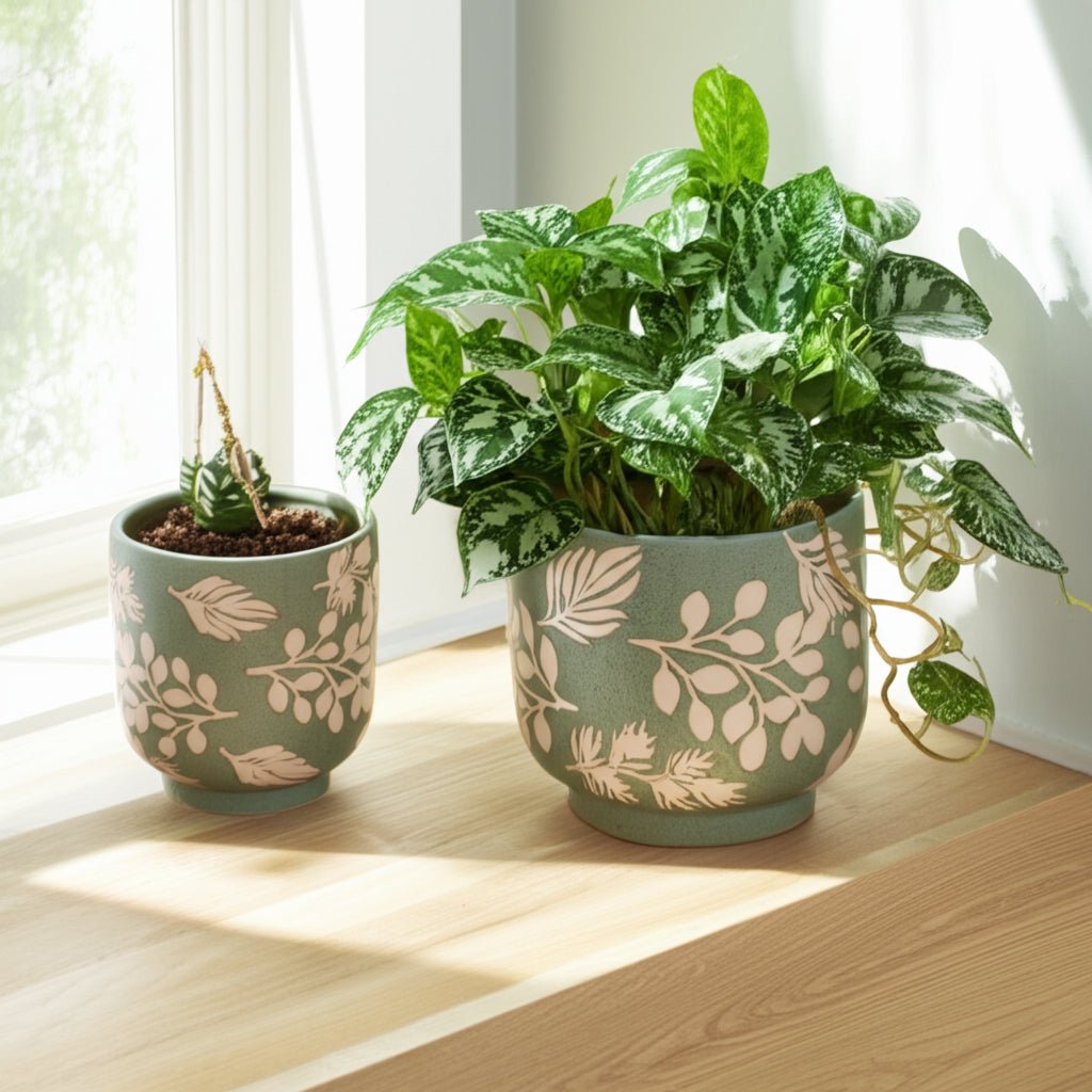 S/2 6/8" Hand Painted Leaves Planters, Green/tan Planter| Sagebrook Home
