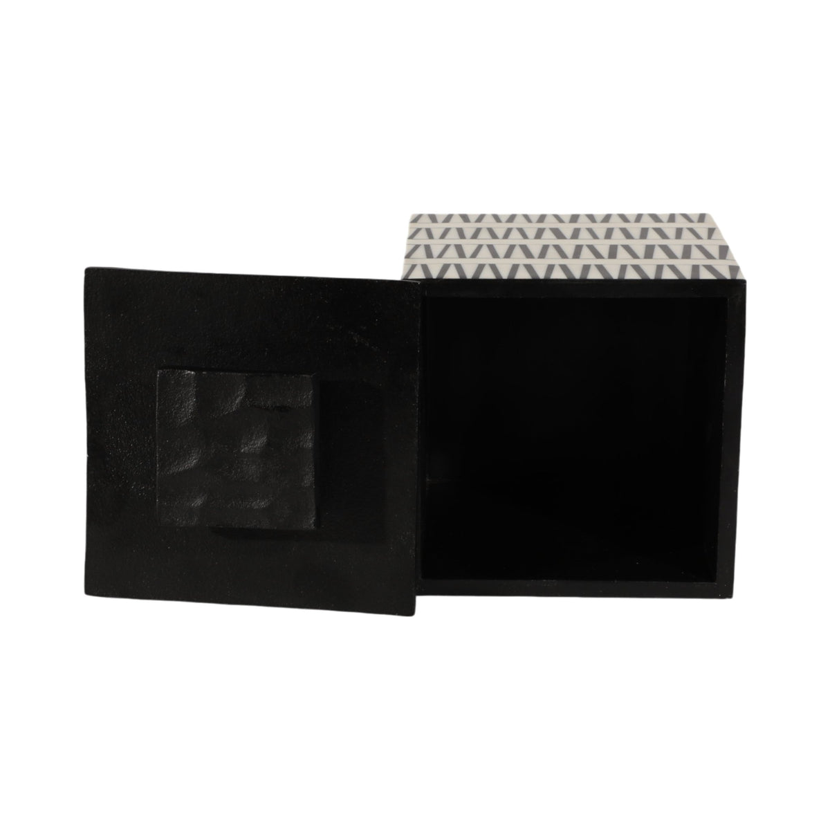 S/2 7/10" Gobiel Black & White Resin Boxes Table Decors| Sagebrook Home