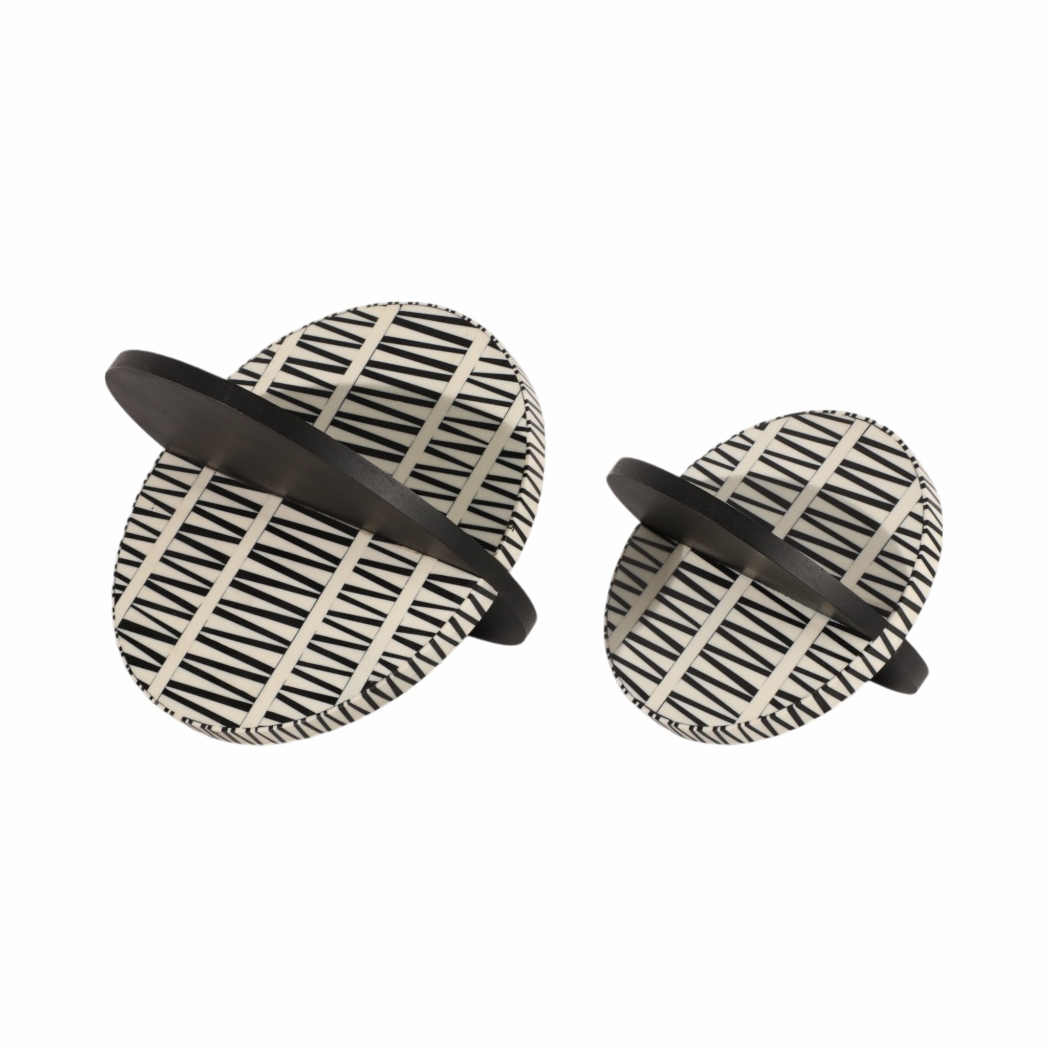 S/2 7/10" Gobiel Black & White Resin Orbs Table Decors| Sagebrook Home