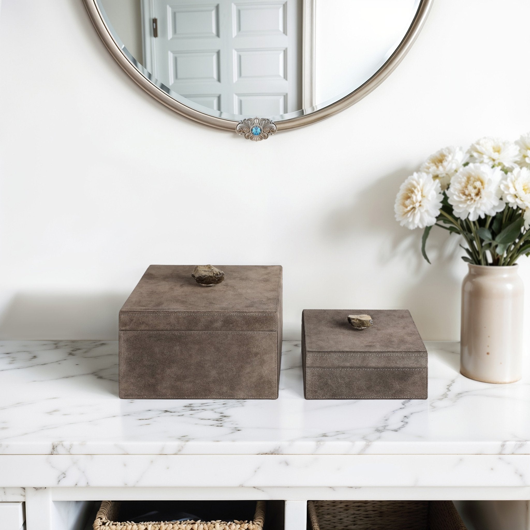 S/2 7/9" SOWETO SUEDE BOXES W/STONE KNOB, GRAY Table Decors| Sagebrook Home