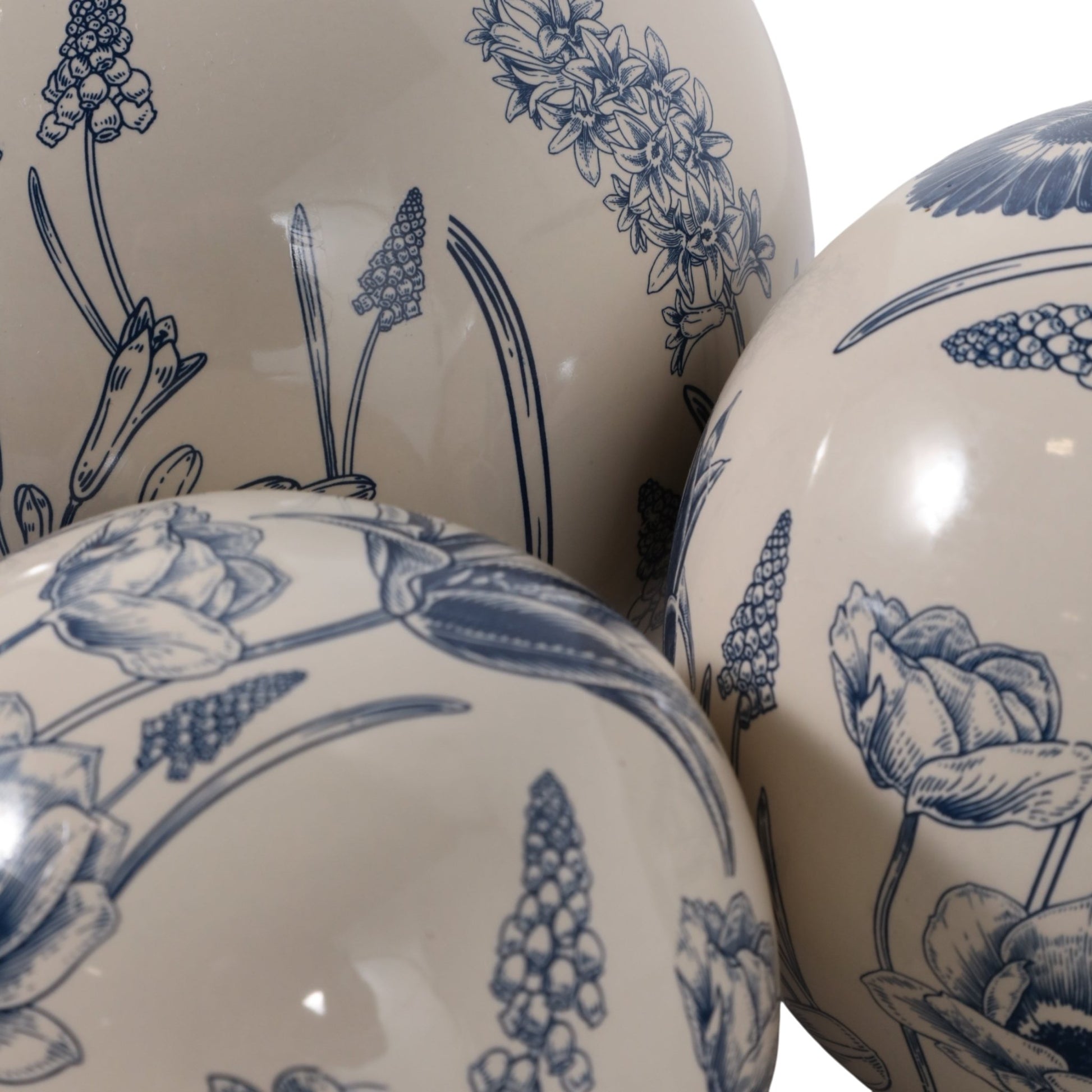 S/3 4/5/6" Floral Orbs, Blue/ivory Table Decors| Sagebrook Home