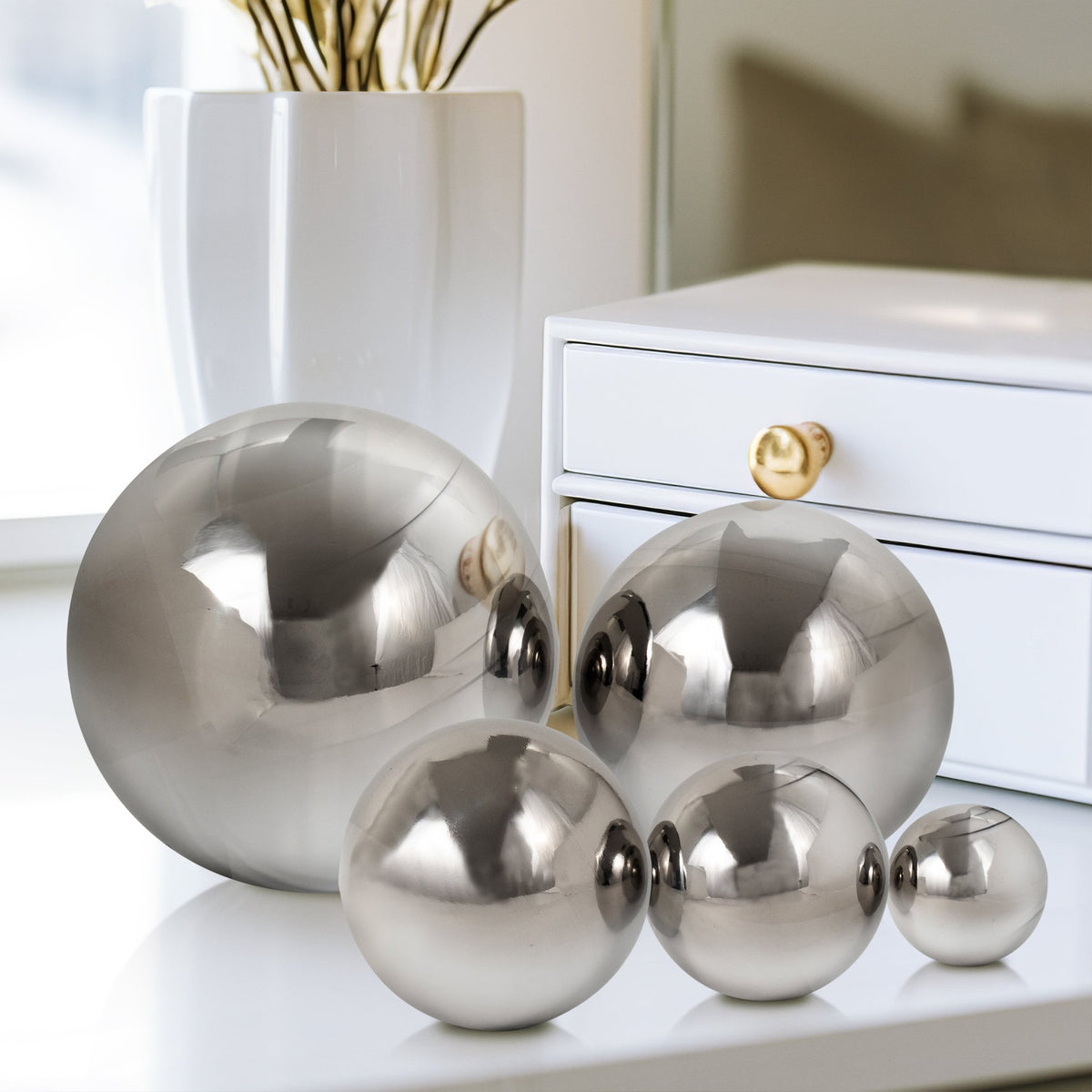 S/5 2/3/4/5/6" ADAGIO STEEL SPHERES DECO BALLS, Table Decors| Sagebrook Home