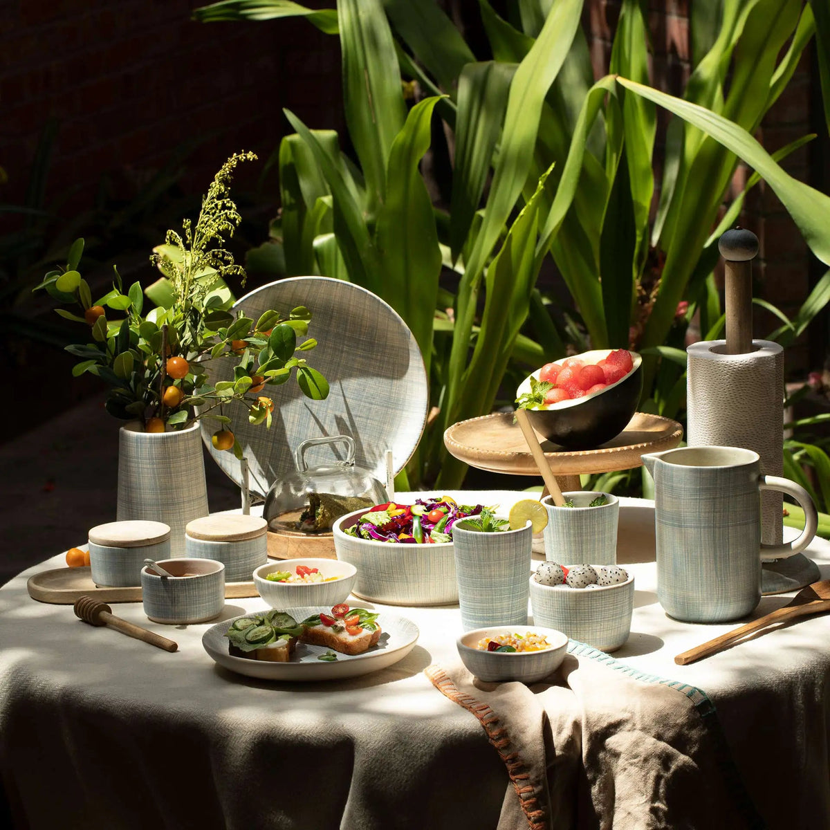 Saan Ceramic Dessert Plate Box| Roots Furniture
