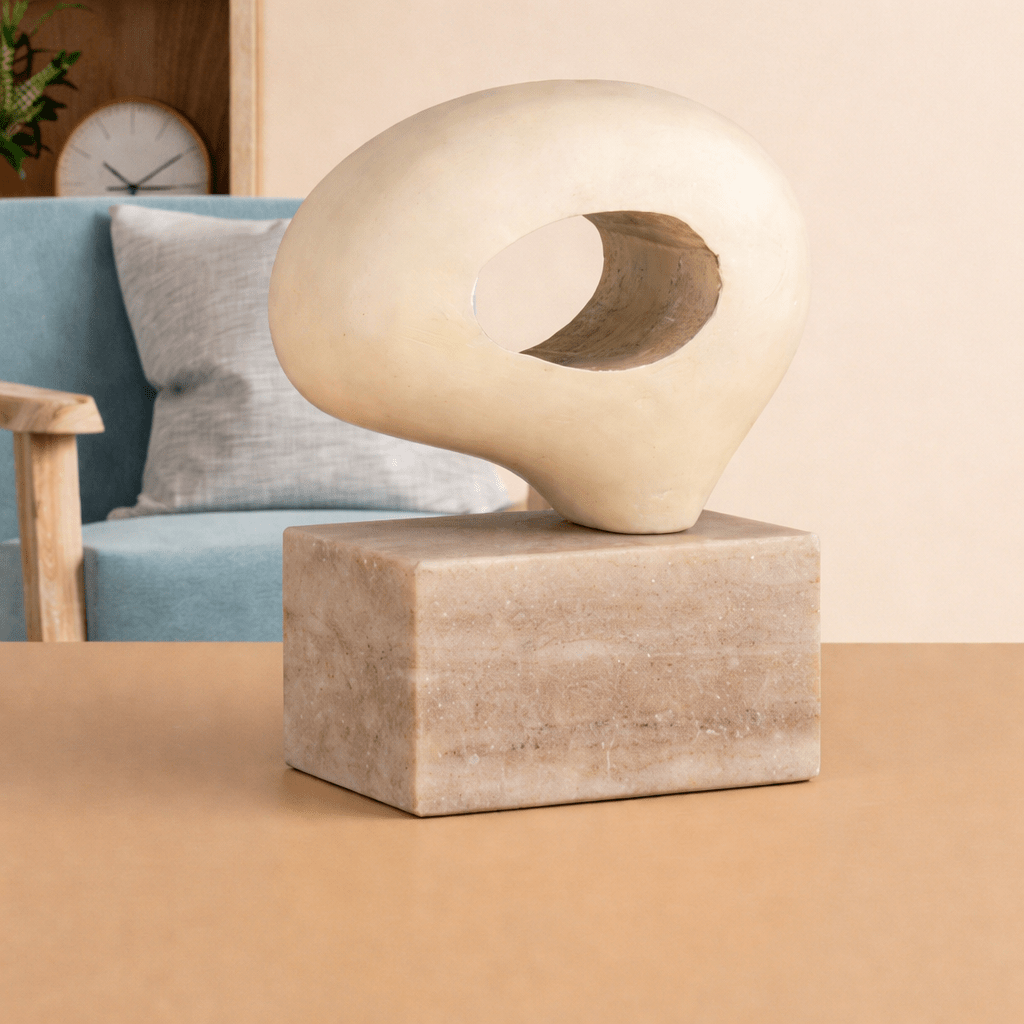 Sculptural Table Decors| Roots Furniture