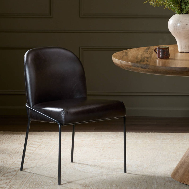 Setra Sonoma Black Dining Chair - Al Rugaib Furniture