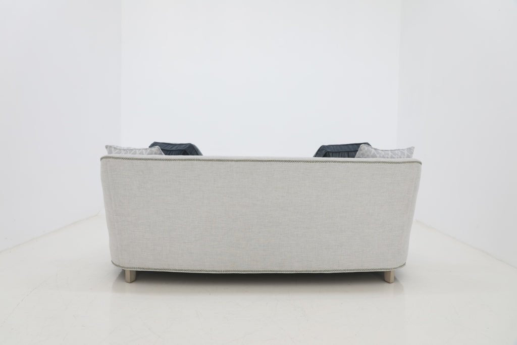 Sheer Dove 3-Seater Sofa Sofas & Loveseats| Fairfield Chair