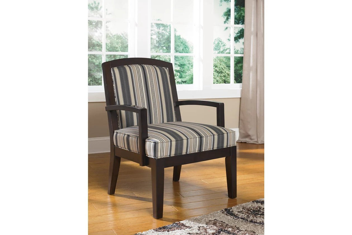 SHOWWOOD ACCENT CHAIR Chairs| Ashley Homestore