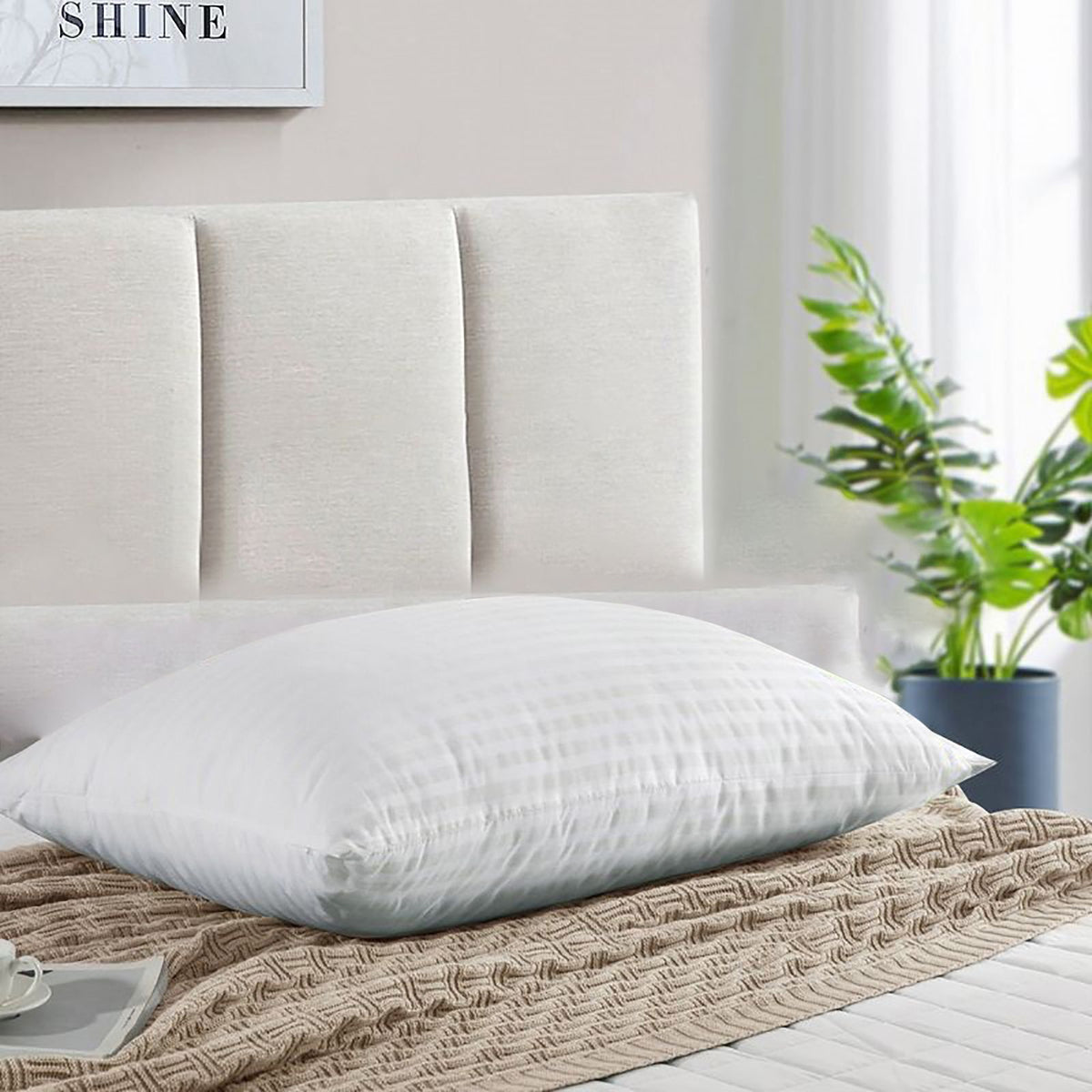Strip Hotel Pillow Microfiber 75×50×15