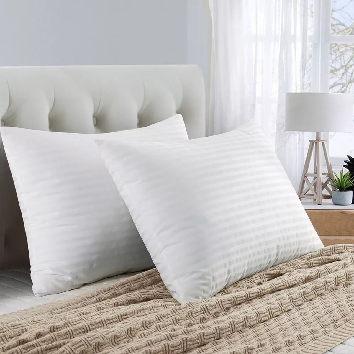 Strip Hotel Pillow Microfiber 75×50×15