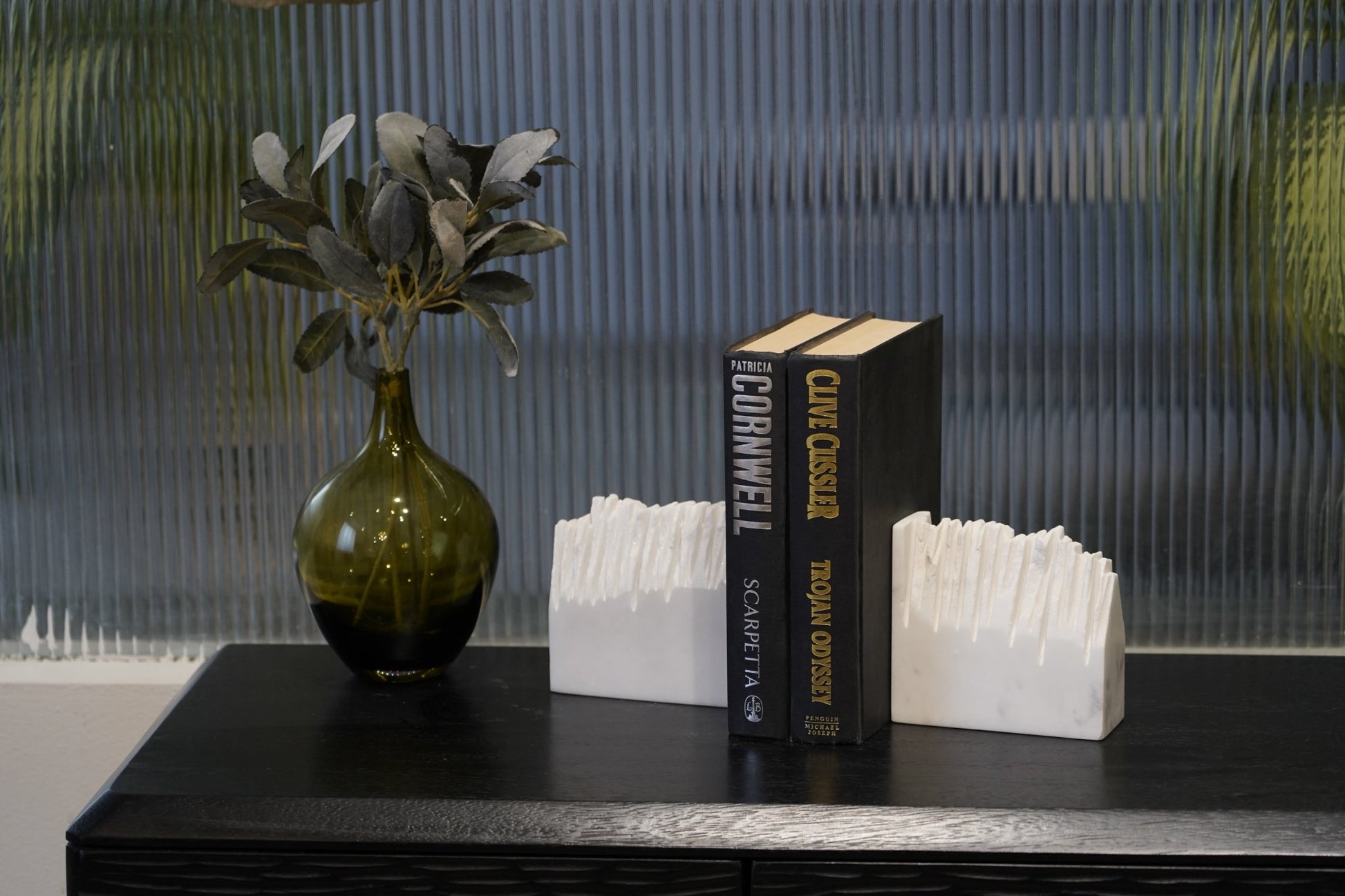 Sierra Book End Table Decors| Roots Furniture