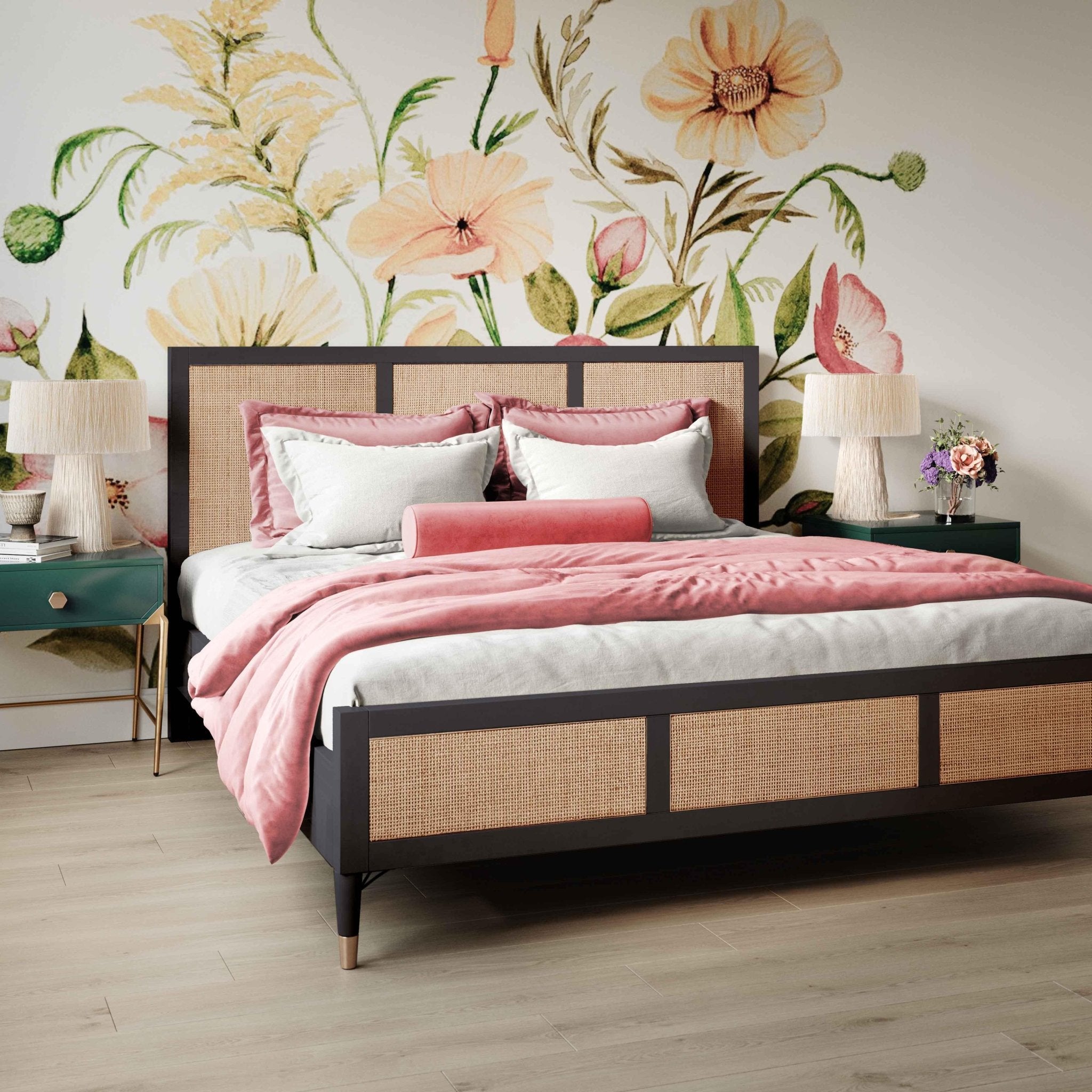 Sierra Noir Bed in Queen Beds| TOV
