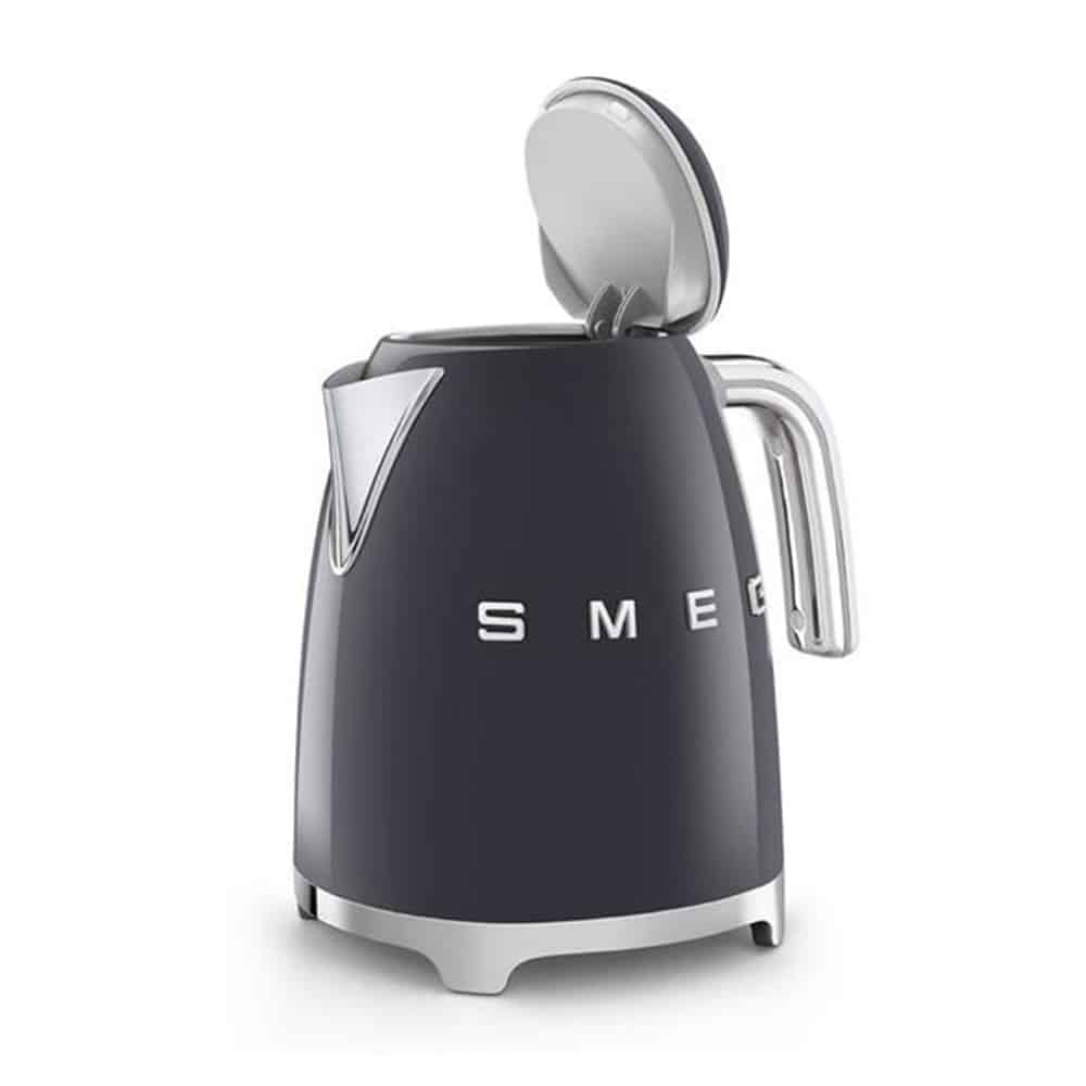 Smeg 50's Style Electric Kettle, Black Matt Kettles| SMEG
