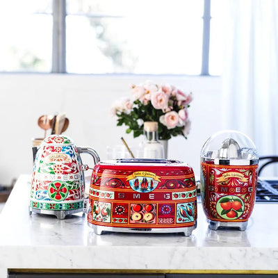 Smeg 50's Retro Style Electric Kettle 1.7, Black - Al Rugaib Furniture