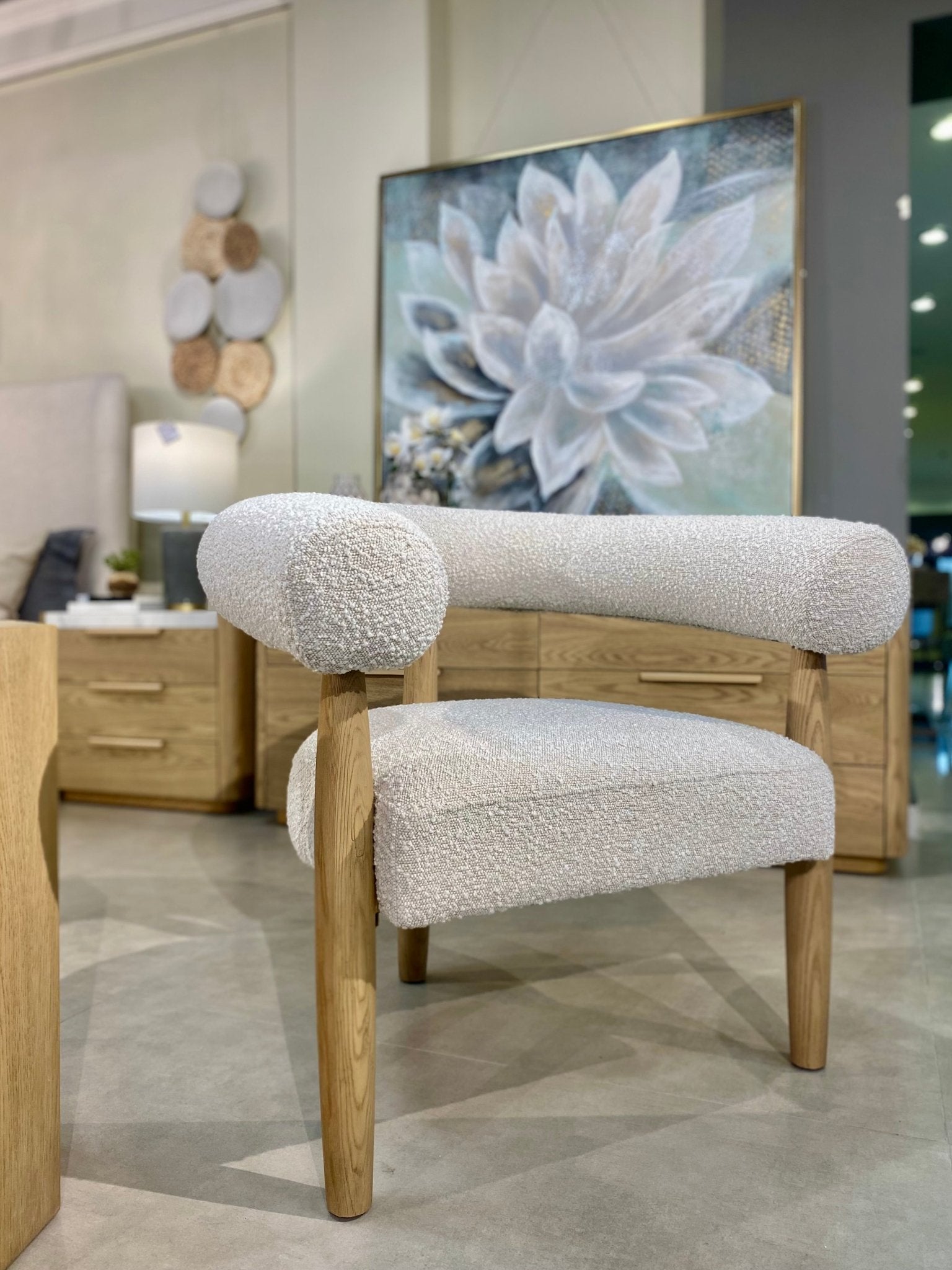 Snow Linen Beige Accent Chair Chairs| Roots Furniture