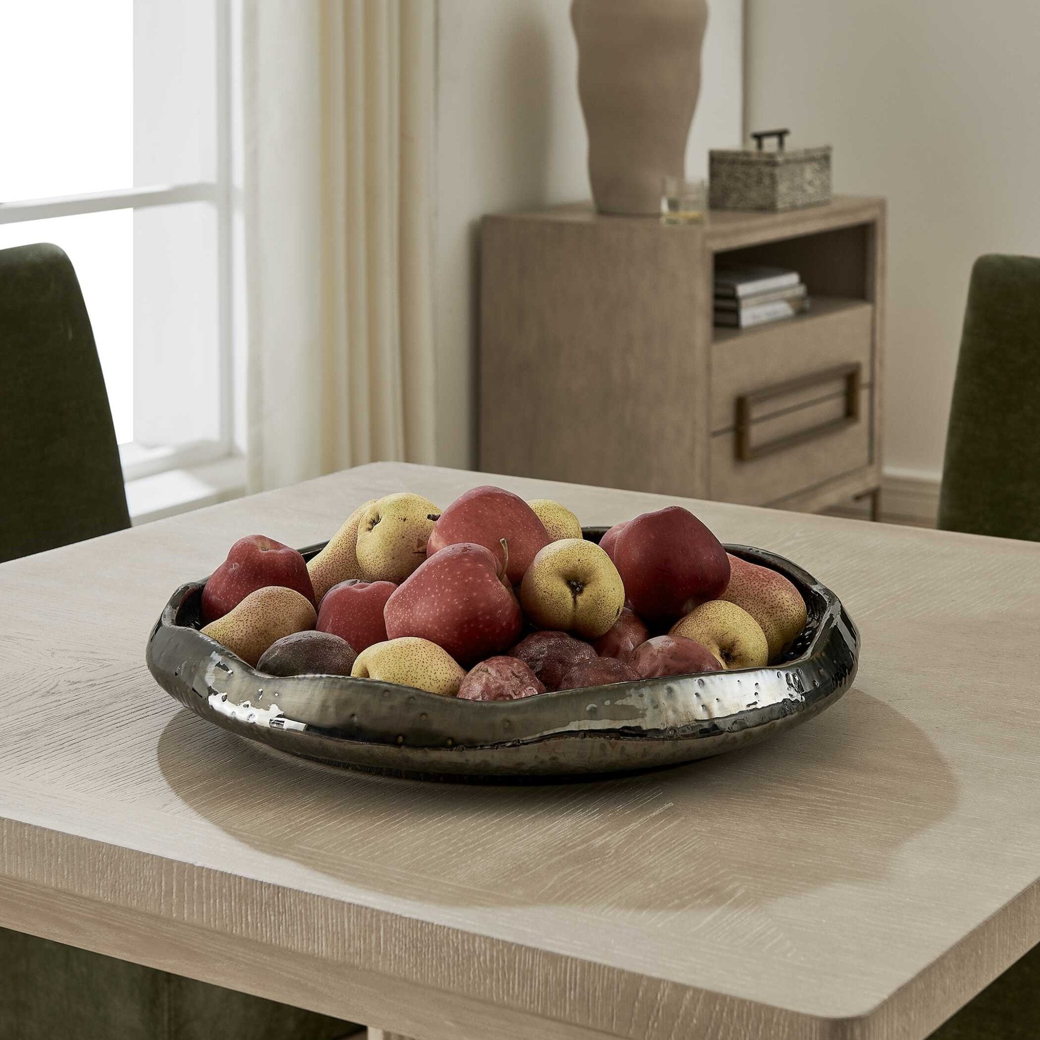 Stardust Ripple Indoor-Outdoor Black Bowl Bowl| Uttermost