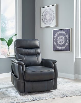Strawbill Power Lift Recliner Recliners| Ashley Homestore