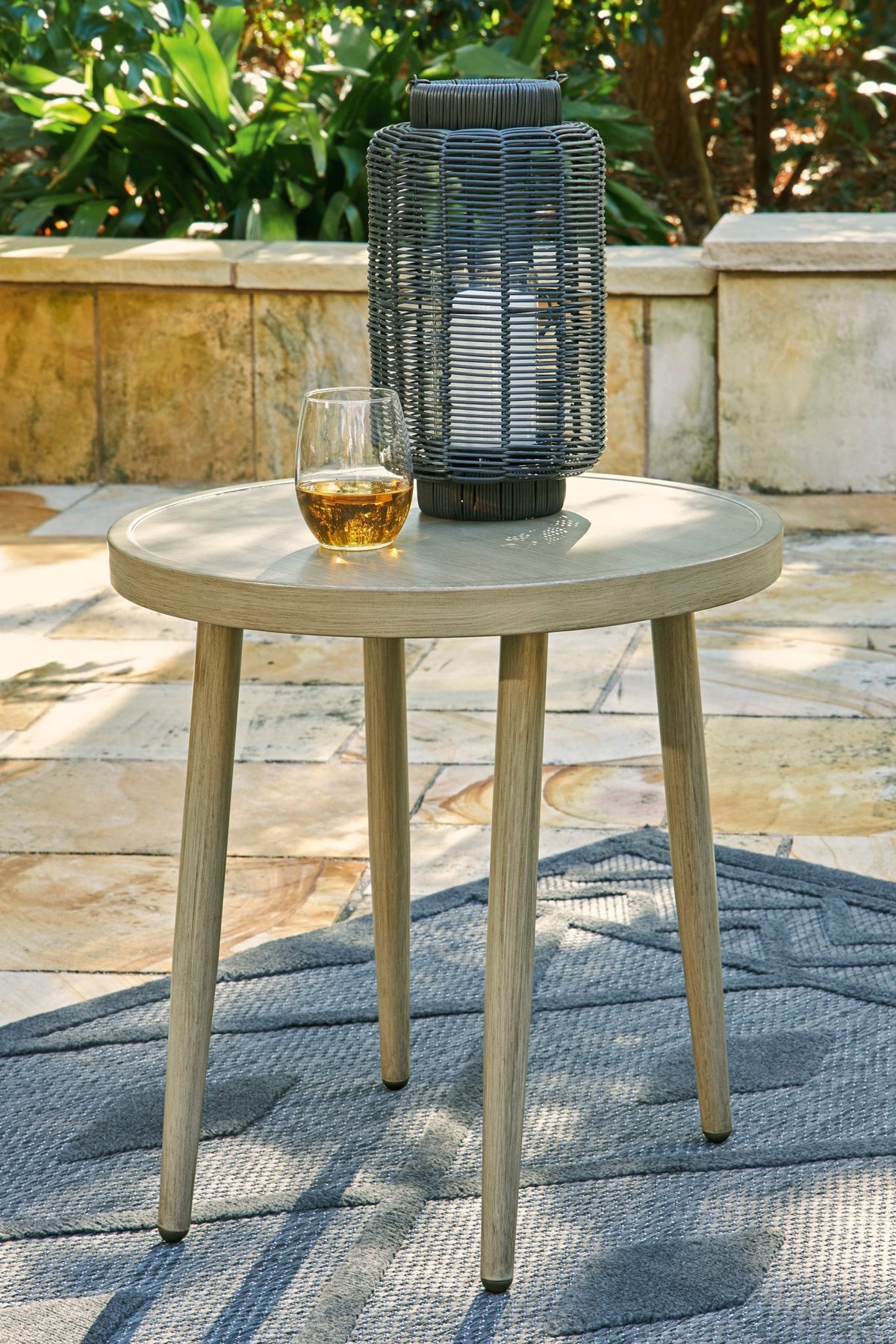 Swiss Valley Set Outdoor Sets| Ashley Homestore