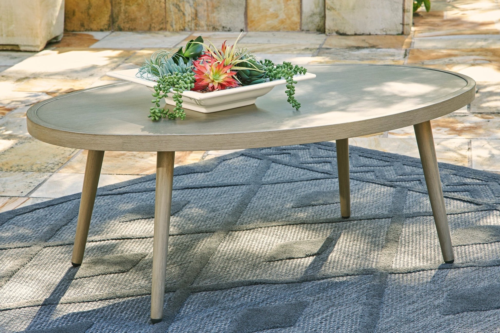 Swiss Valley Set Outdoor Sets| Ashley Homestore