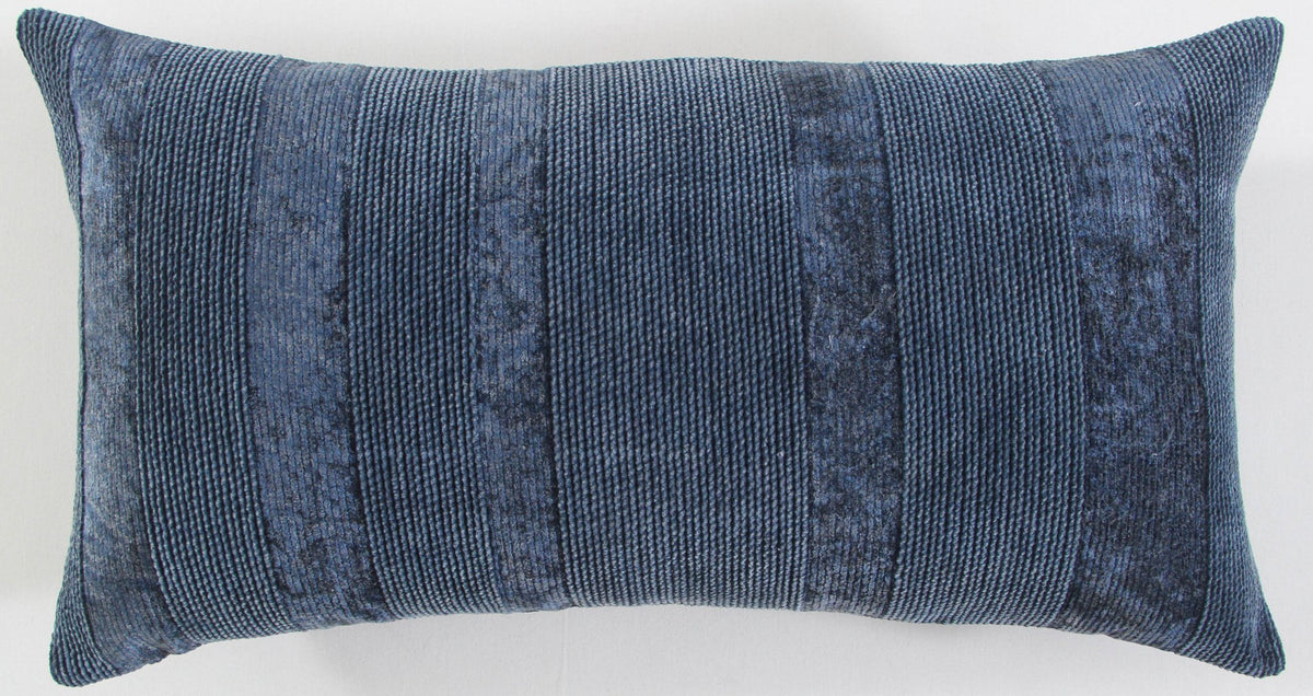 T-18023 cushion| Roots Furniture