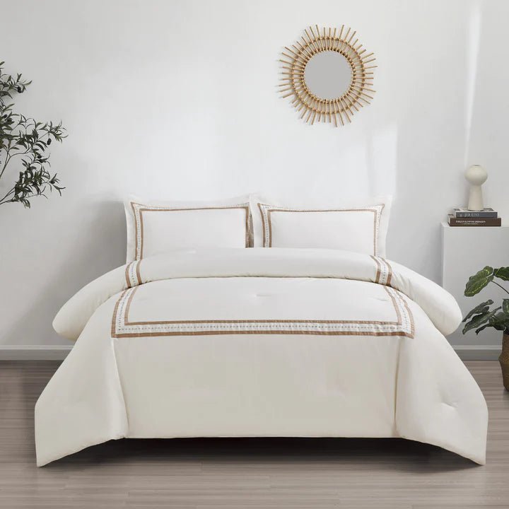 TH-E2065 Mark Q Comforter Sets Coverlet Sets| Roots Furniture