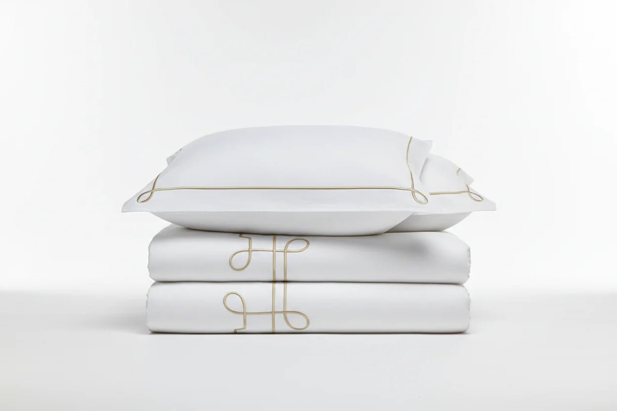 TH-E2362 Medea Q Comforter Sets Coverlet Sets| Roots Furniture