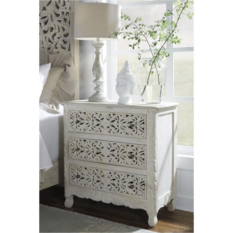 THREE DRAWER CHEST Cabinets & Chests| Ashley Homestore