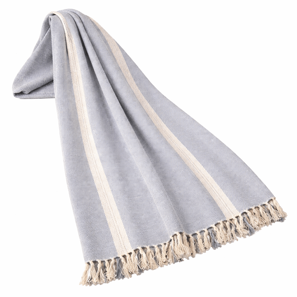 Throwh Throws| Roots Furniture