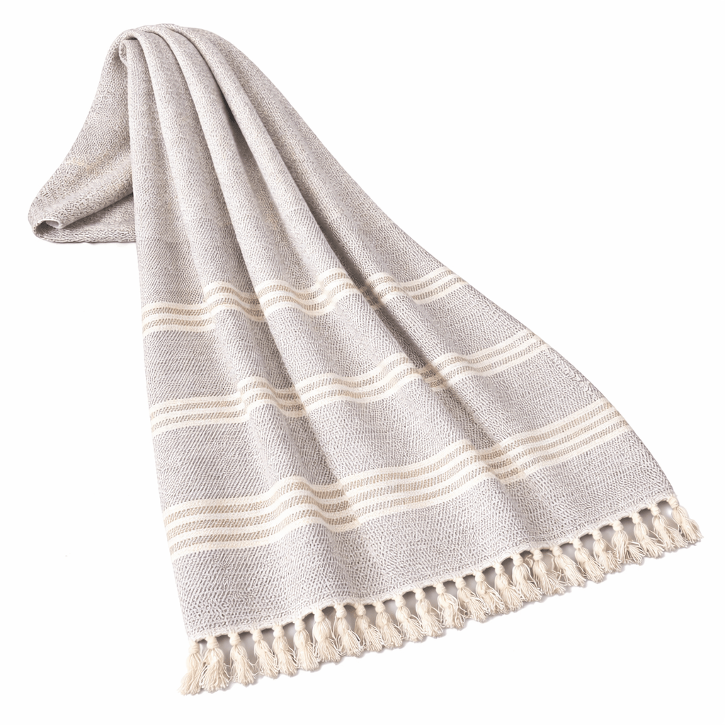Throwh Throws| Roots Furniture