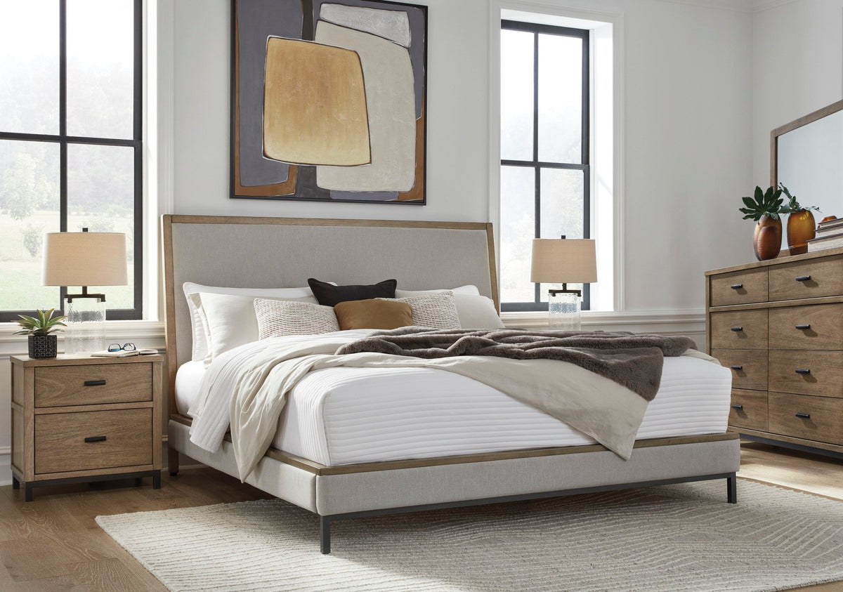 Tomtyn King Upholstered Bedroom Bedroom Sets| Ashley Homestore
