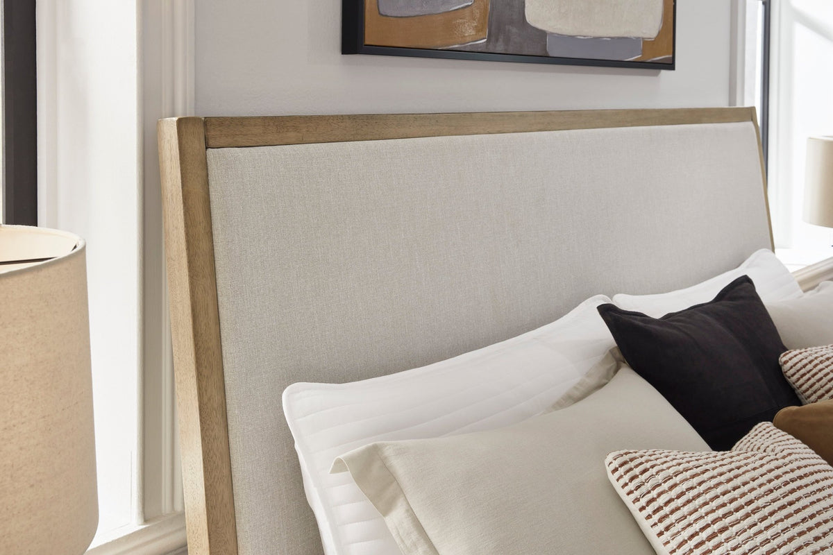 Tomtyn King Upholstered Bedroom Bedroom Sets| Ashley Homestore