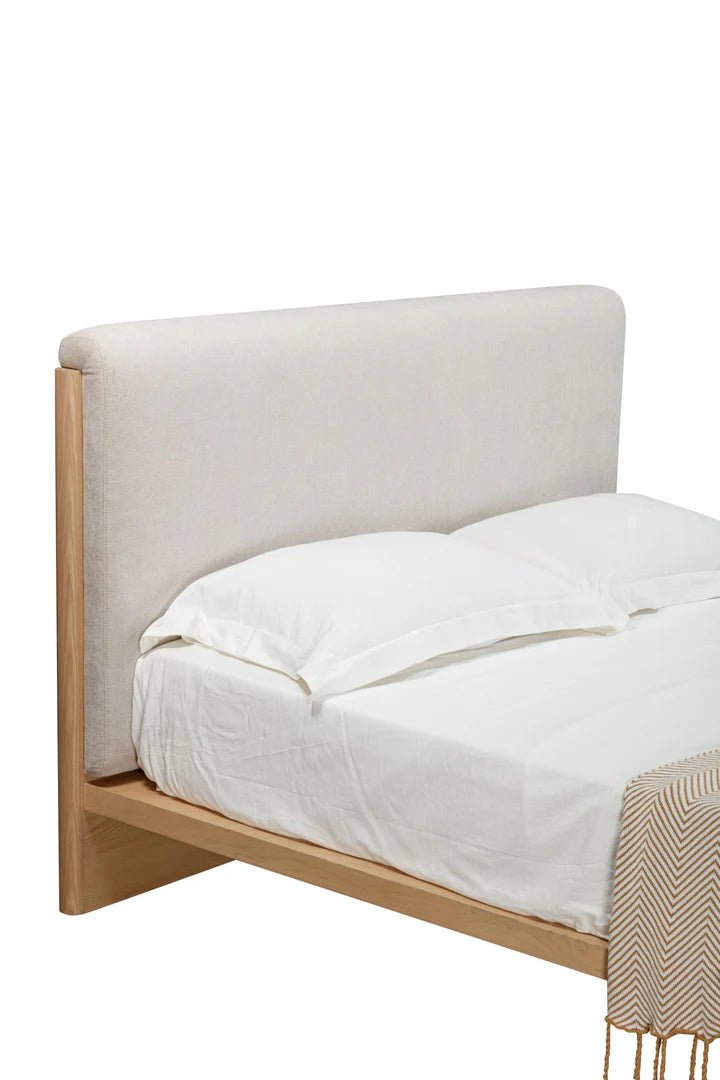 Travoli Package Bedroom Sets| Roots Furniture
