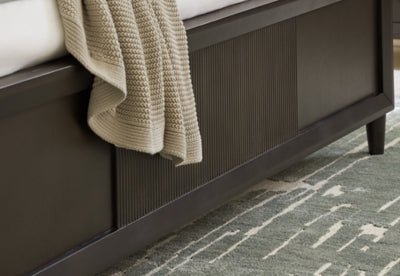 Urbantrack King Bed Beds| Ashley Homestore