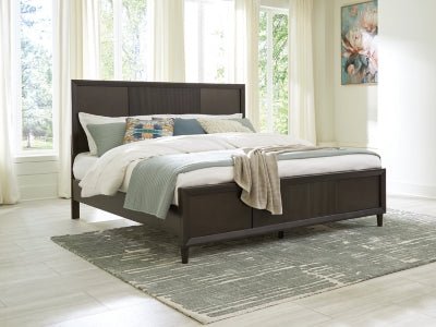 Urbantrack Queen Bed Beds| Ashley Homestore