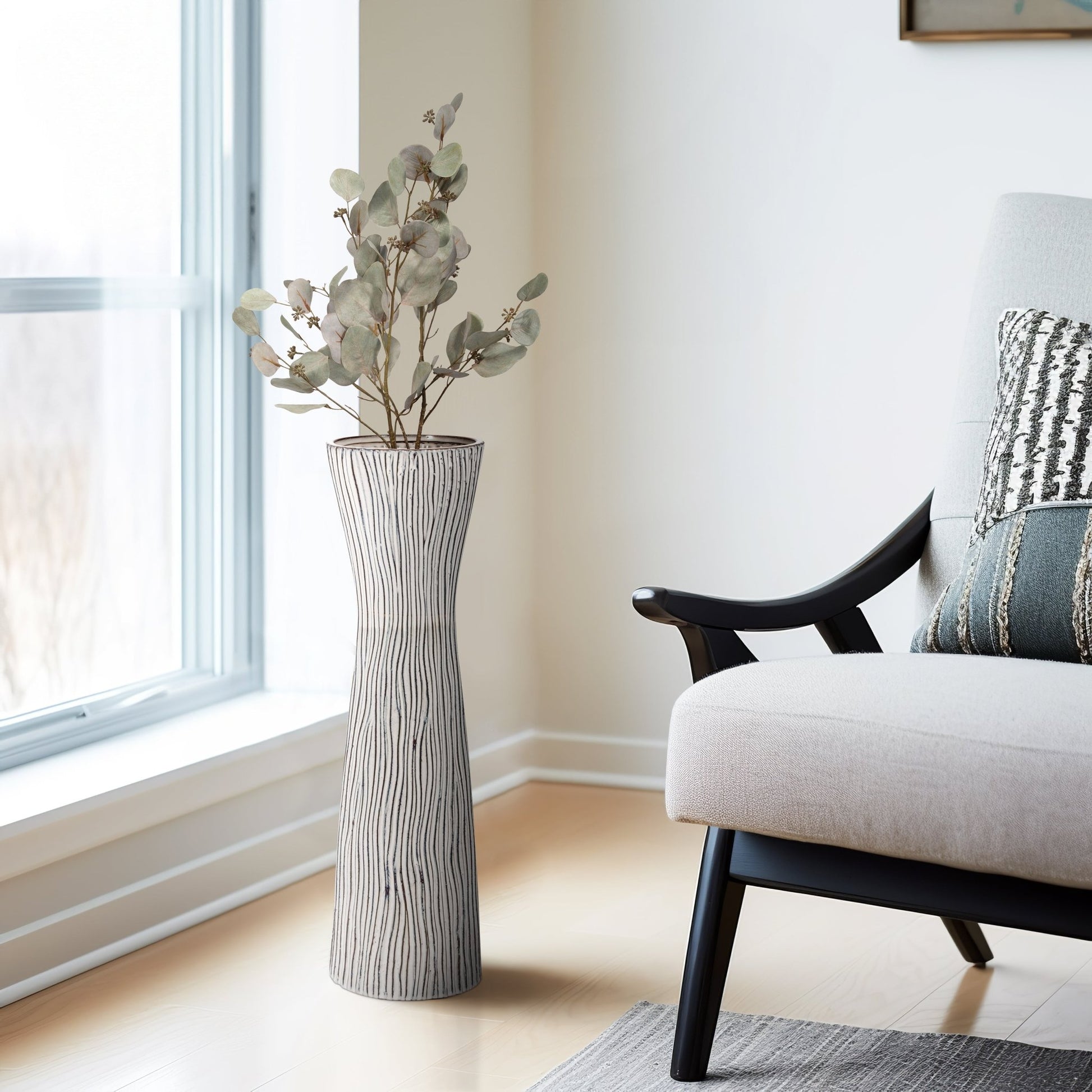 VALDIVA/PERRYMAN CERAMIC FLOOR VASE Vases and Jars| Sagebrook Home