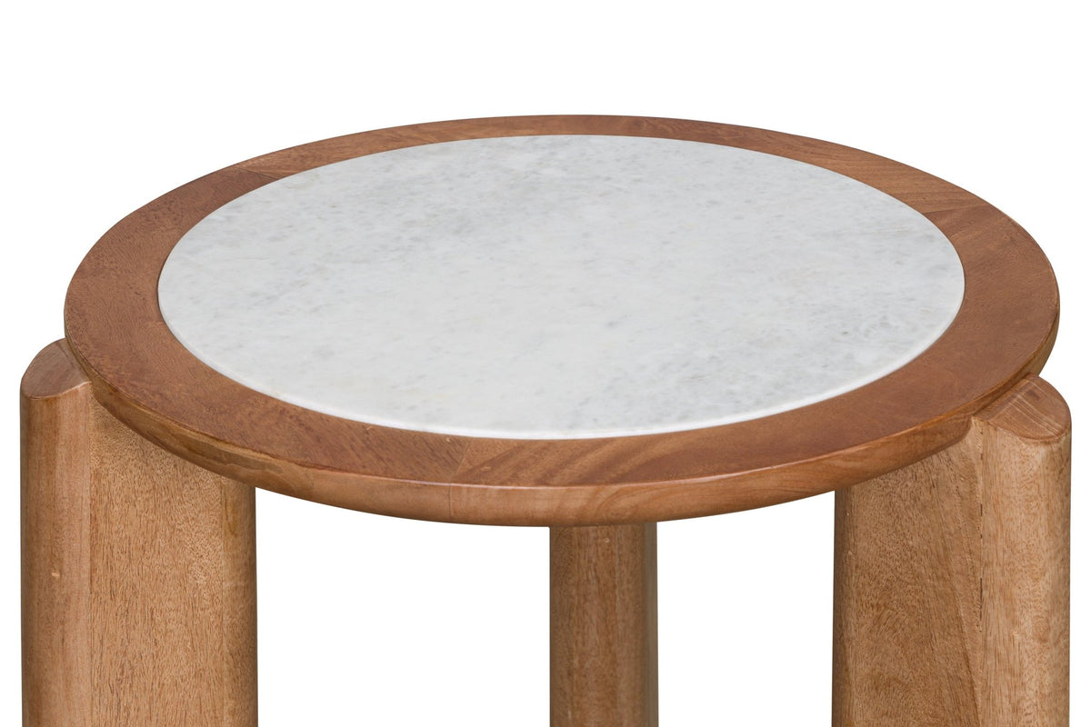 Vandola Bay Round End Table Accent & End Tables| Ashley Homestore