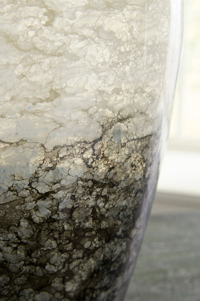 Vase - Al Rugaib Furniture