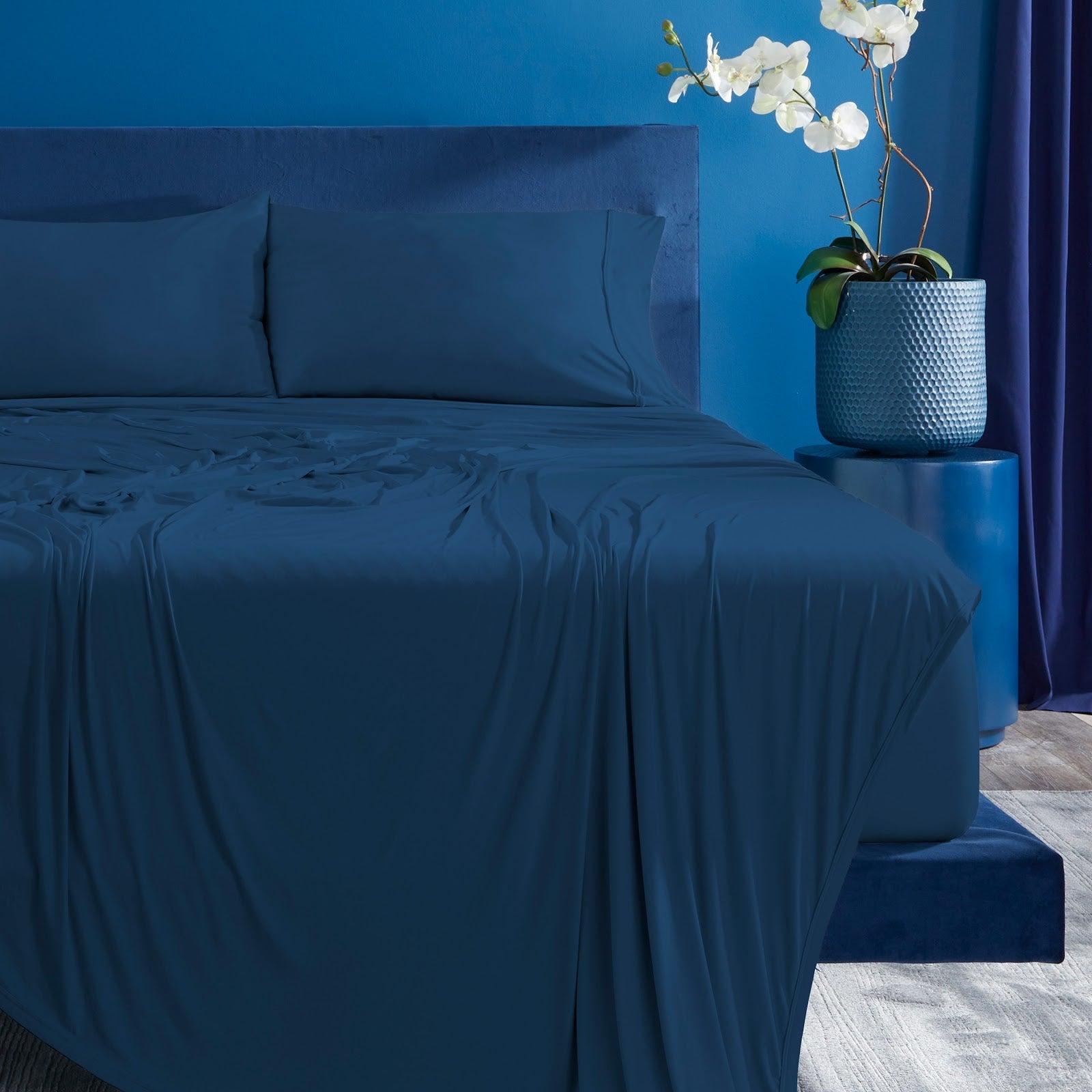 Ver-Tex Sheet in Navy Bed Sheets| Bedgear