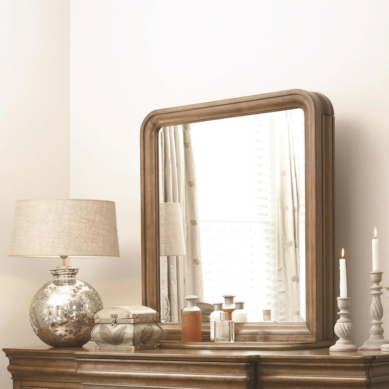 Vertical Storage Mirror Mirrors| Universal