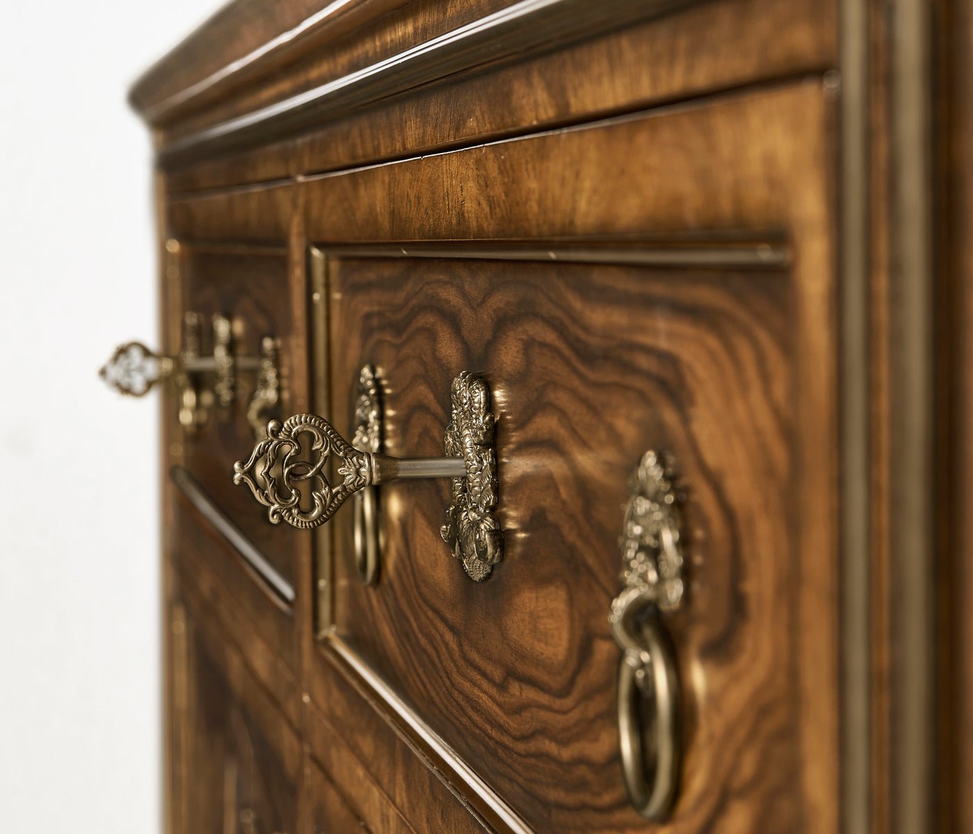 Viceroy Collection - Viceroy Dresser Dressers| Jonathan Charles