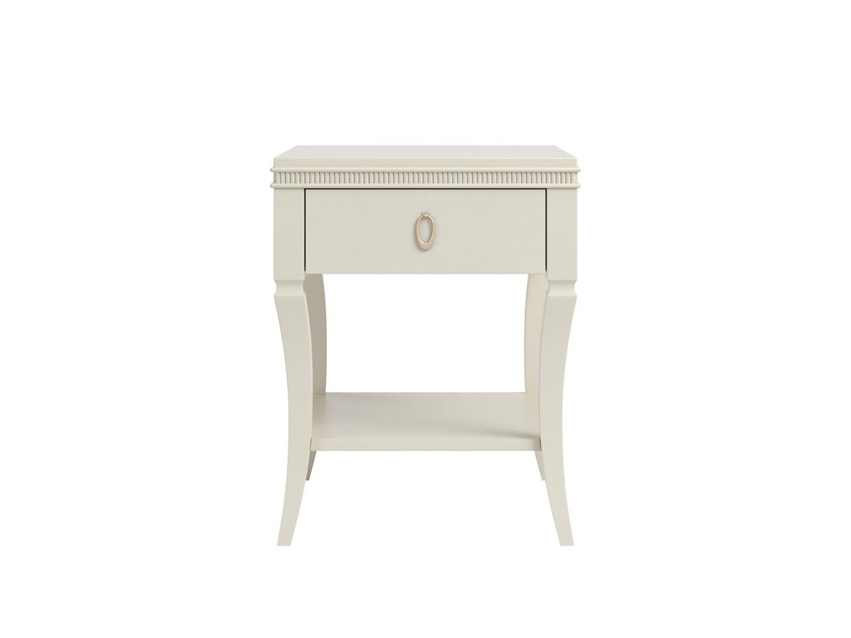 Victoria Manor END Table End Tables| Roots Furniture