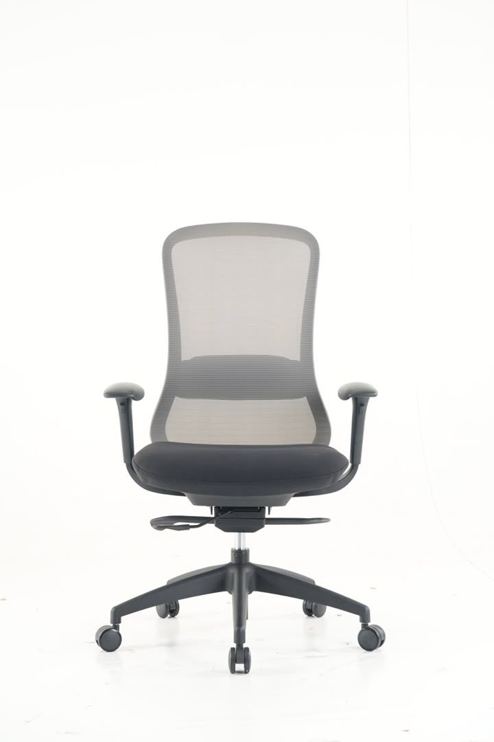 Black Chair HC1