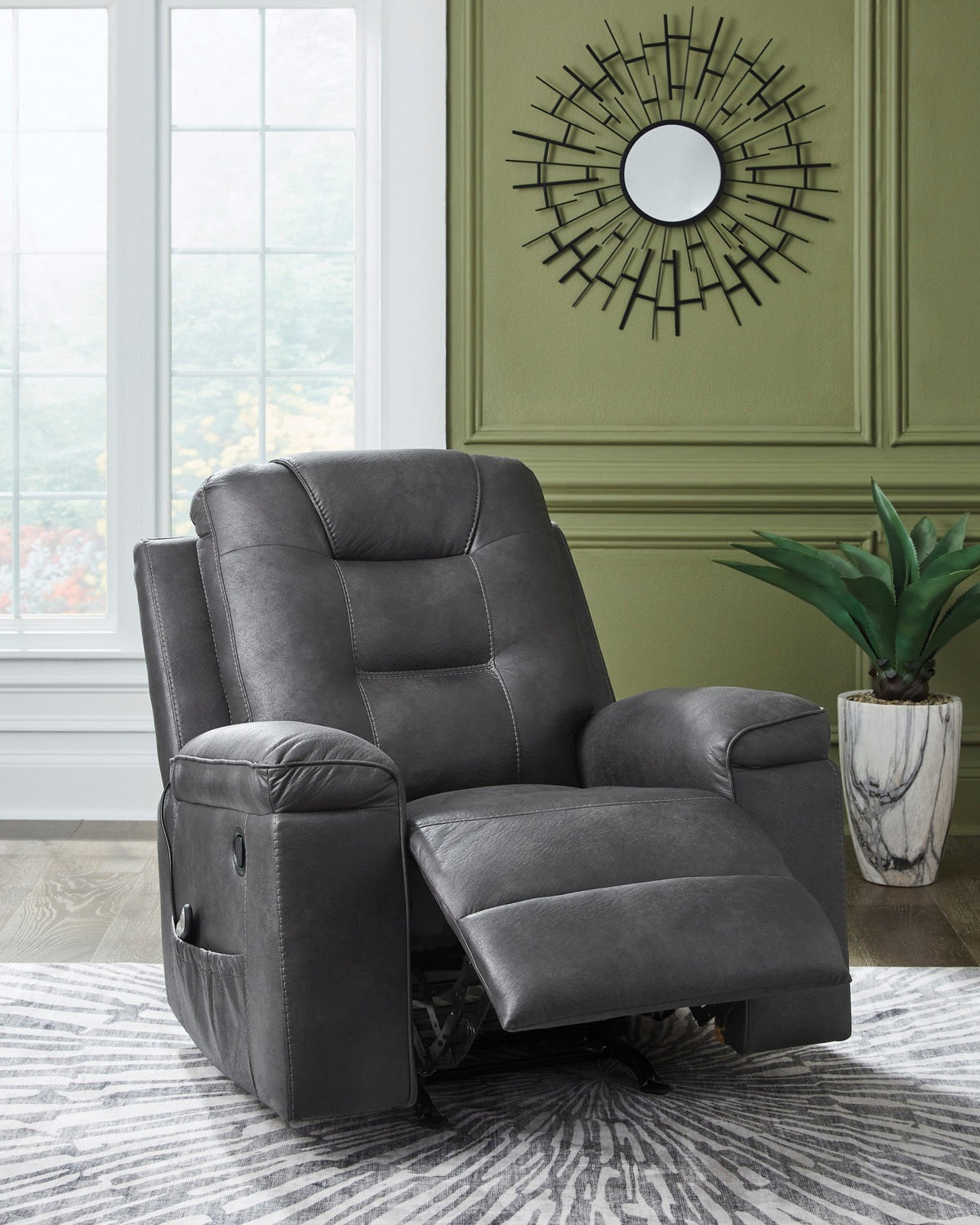 Windstade Rocker Recliner Recliners| Ashley Homestore
