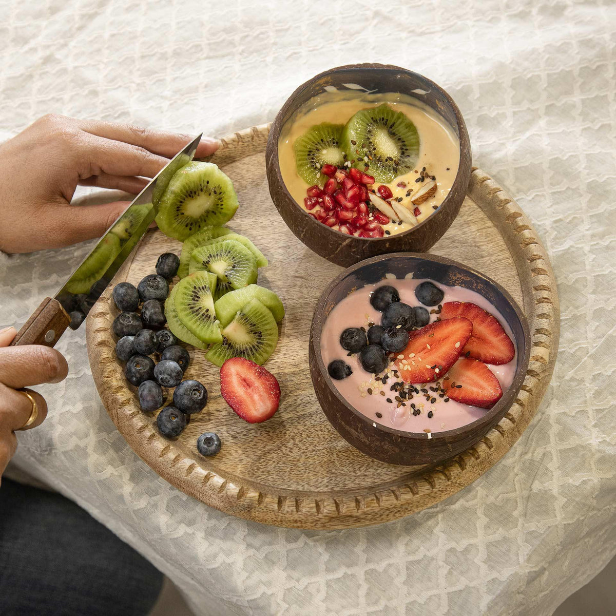 Winter nights coconut bowl set of 2 Bowl| Roots Furniture