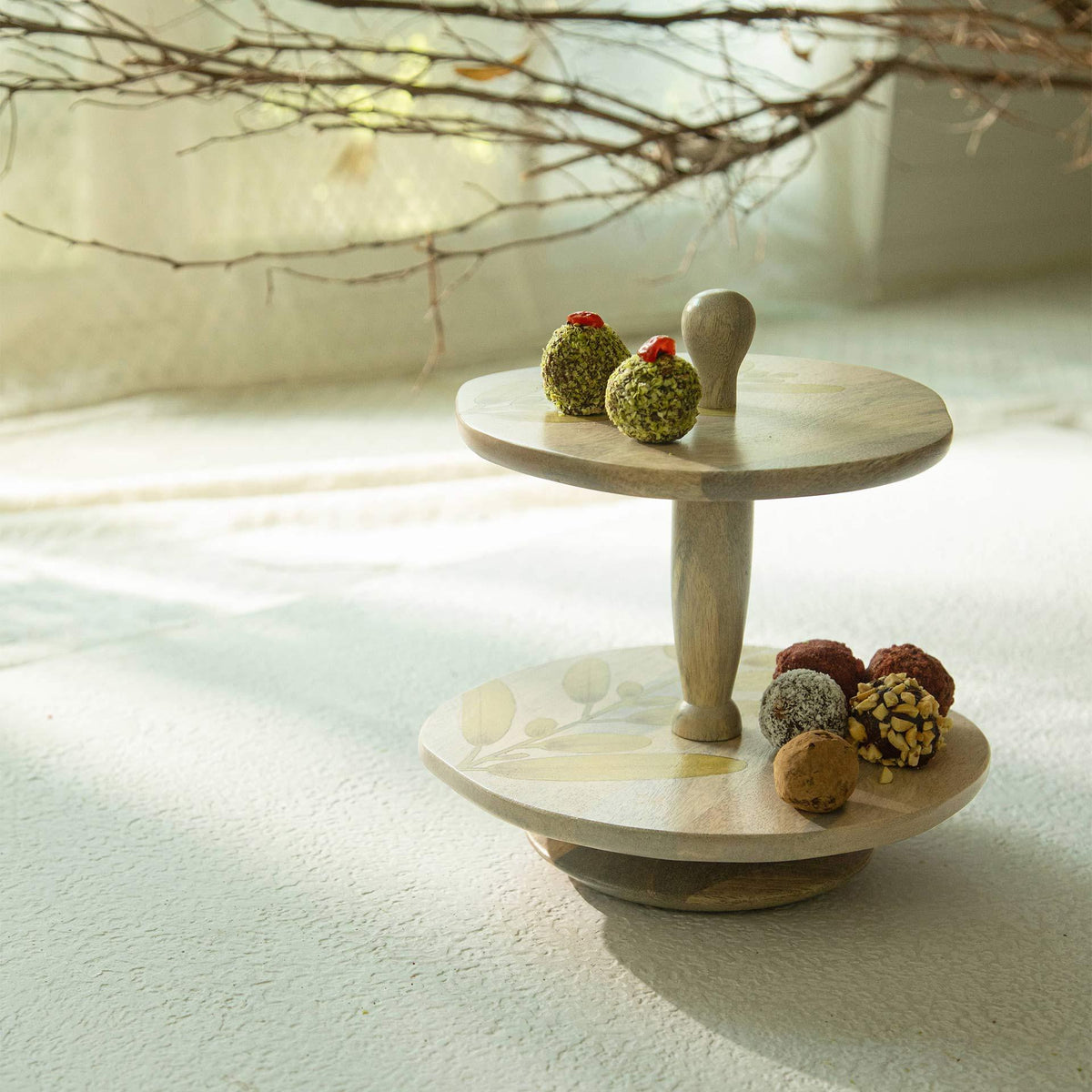 Wisteria Yellow 2 Tier Stand Tray| Roots Furniture
