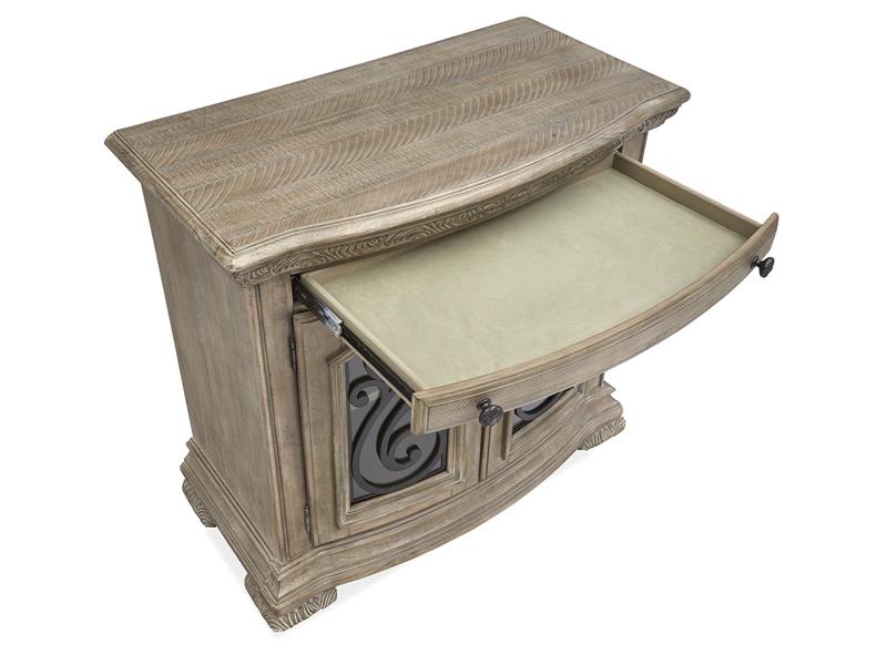 Wood Bachelor Chest - Al Rugaib Furniture